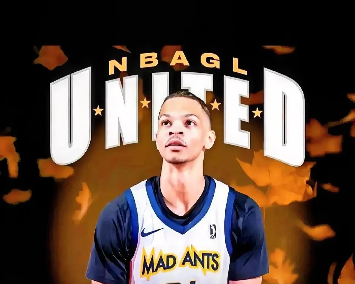 包含今晨突围战来临,犹他爵士围绕NBA总决赛复出首秀,管理层满意,年轻球员得到机会的词条 包含今晨突围战来临,犹他爵士围绕NBA总决赛复出首秀,管理层满意,年轻球员得到机会的词条