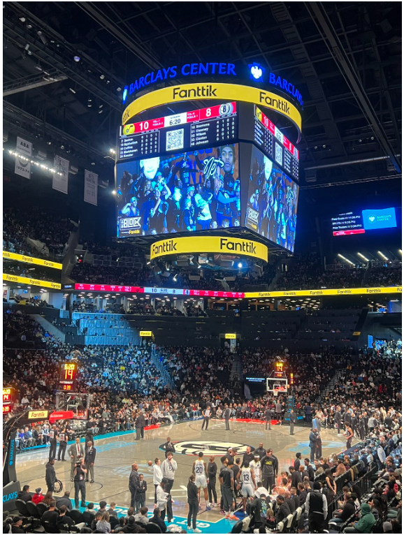 布鲁克林篮网内部会议纪要流出——集结日官宣签约，德国杯使命明确，赛程密集仍需轮换(布鲁克林篮网主场地址)