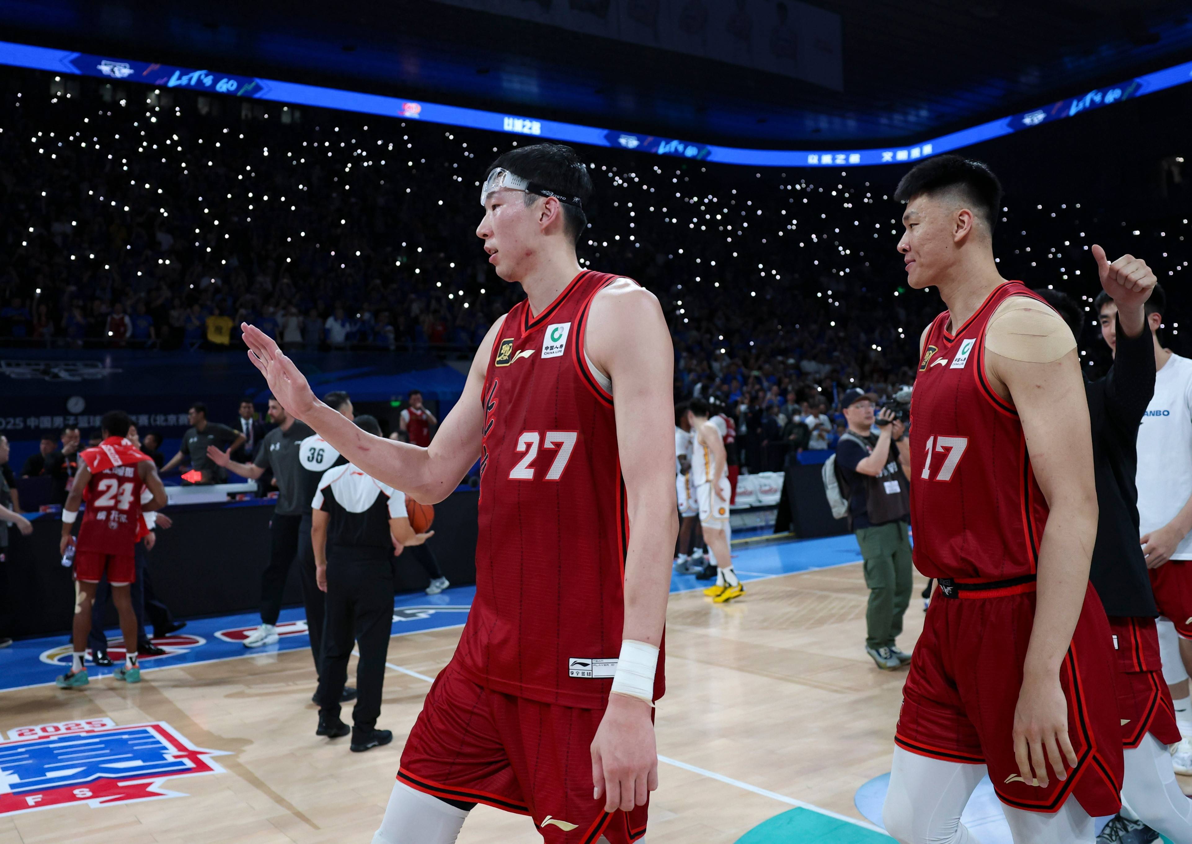 冲刺阶段体能课后，北京首钢状态回暖备战欧篮联，压力陡增，训练强度明显提升的简单介绍