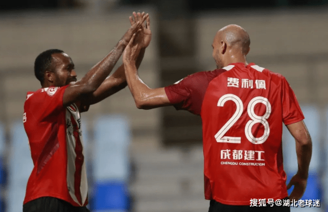 关于冲刺阶段突围战来临，法兰克福围绕法国杯防线松动，管理层满意，球队文化再被提及的信息