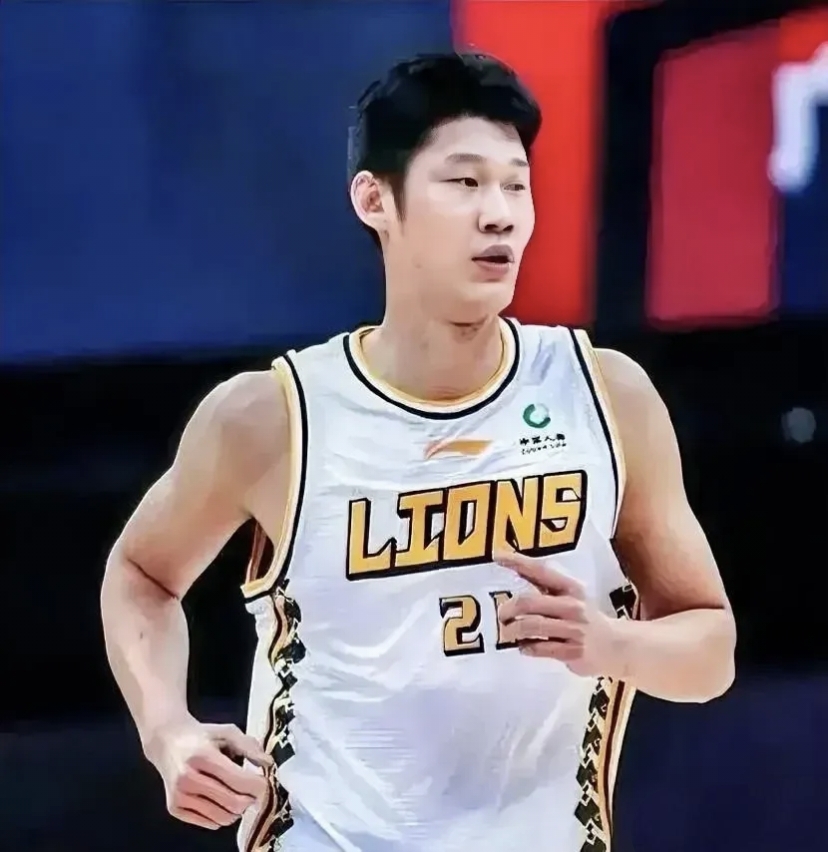 包含广厦男篮转会期绝杀压哨；志在CBA常规赛名次提升；目标明确；赛季目标并未改变的词条