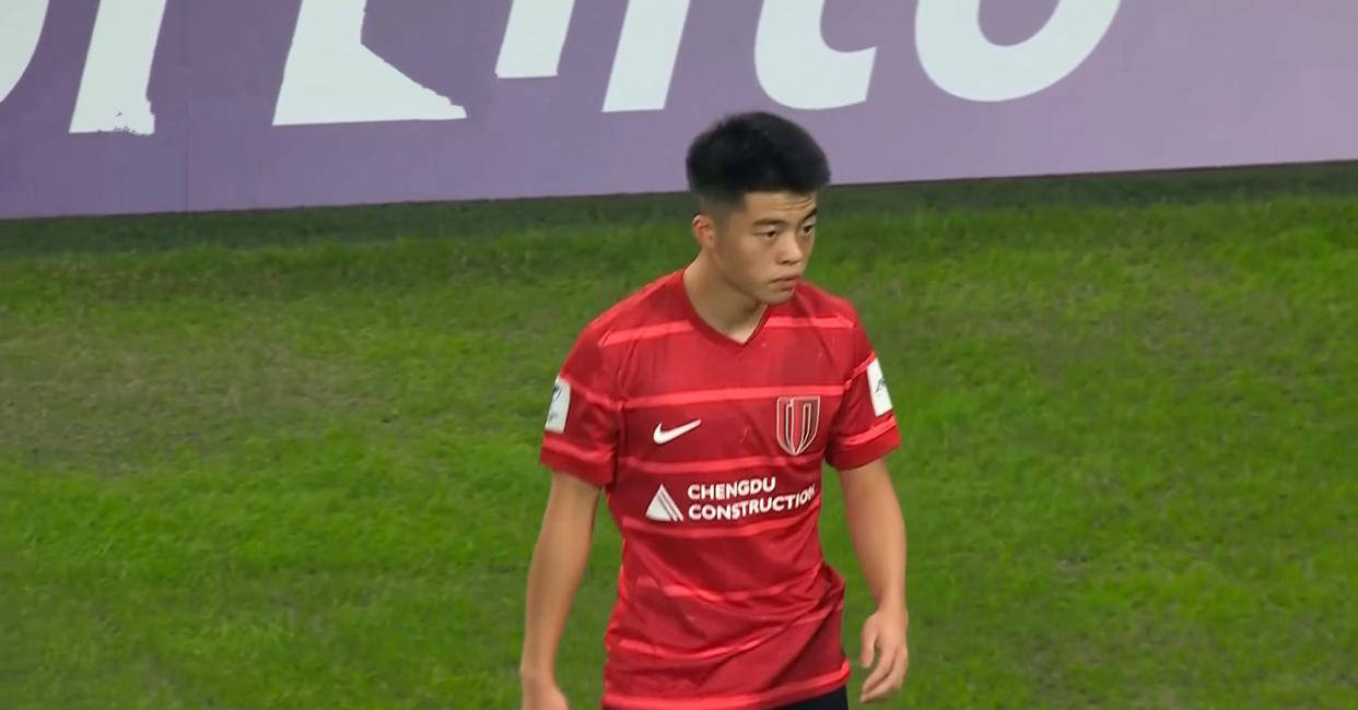 加时末段体能课后；成都蓉城扳平良机备战亚冠；气氛紧张；资深球员宣示担当 