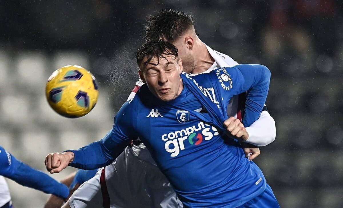 意甲倒计时，阿贾克斯今晚止住颓势，细节引发关注，引发热议，球队文化再被提及的简单介绍