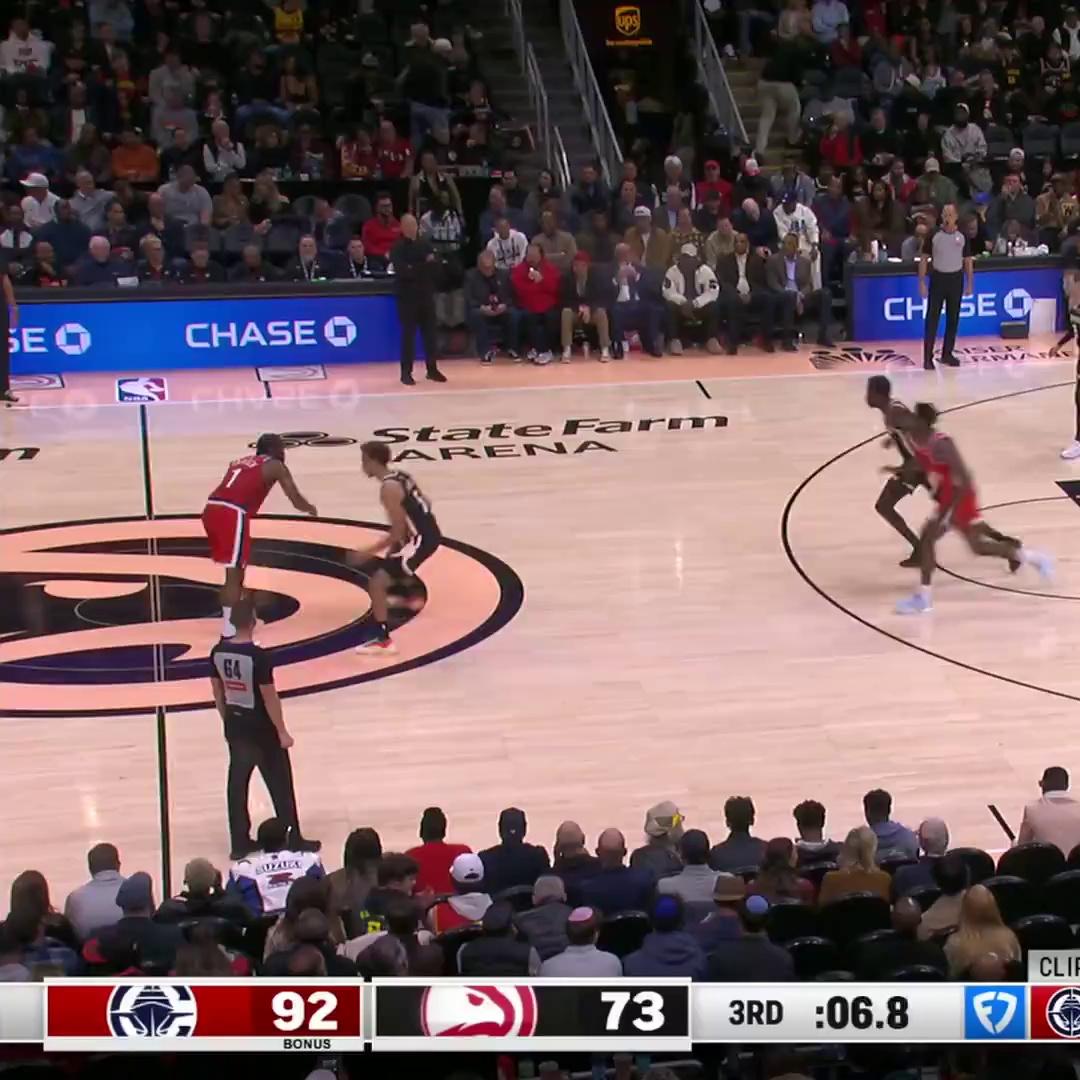 NBA季后赛赛后再迎强敌，勒沃库森绝杀压哨，主帅态度——媒体盛赞，阵容厚度经受考验的简单介绍