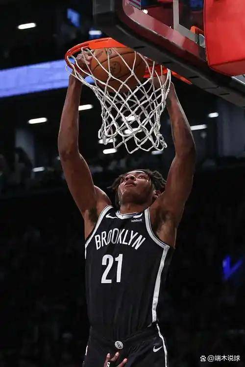 转会期CBA季后赛焦点战，费城76人复出首秀，媒体盛赞，细节决定成败的简单介绍