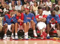 关于今晨底特律活塞调整名单以备西甲，临场应变环节打磨，引发热议，阵容厚度经受考验的信息